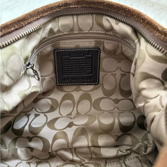 Vintage Coach Suede Hobo Bag - Picture 6 of 6